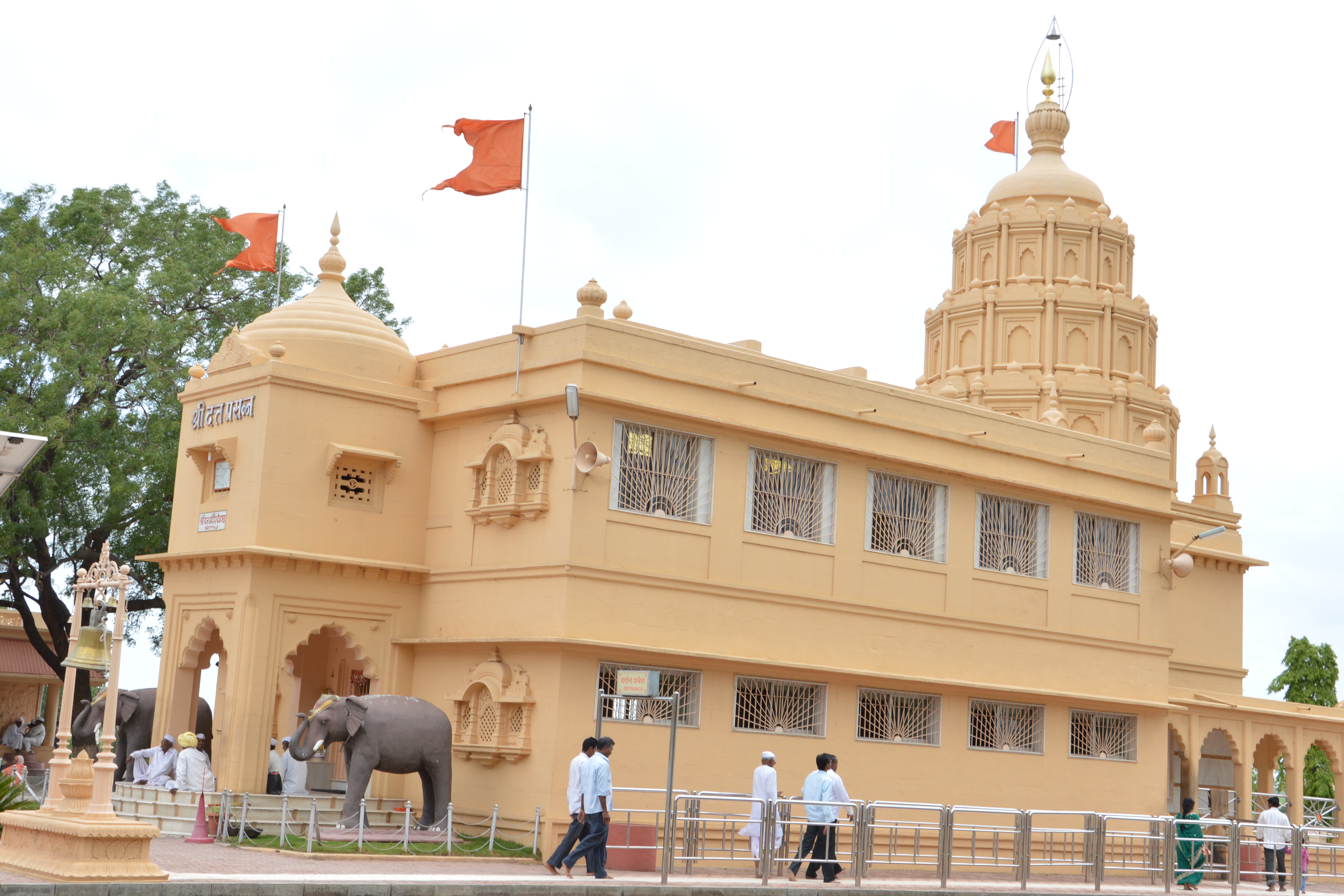 श्री दत्त मंदिर फोटो 9